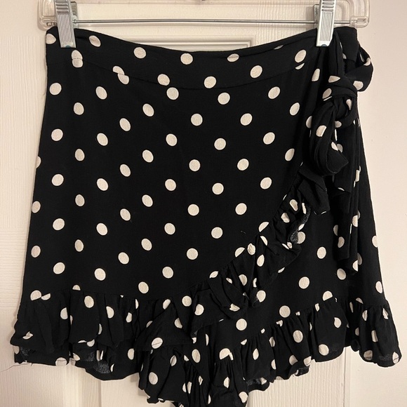 Zara Pants - Zara Black Polka Dot Ruffle Wrap Skort